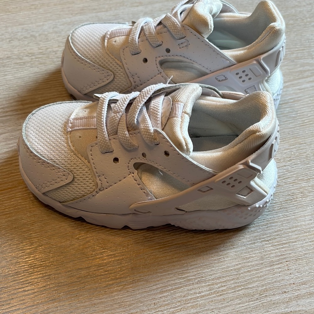 Toddler Nike Huraches
